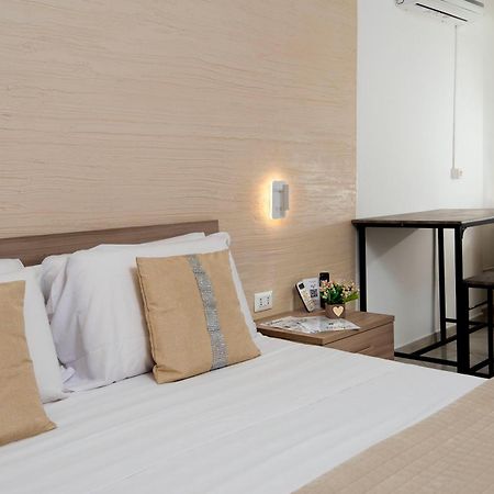 Casa Vacanze Carolina 348 나폴리 외부 사진