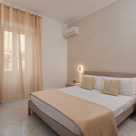 Casa Vacanze Carolina 348 나폴리 외부 사진