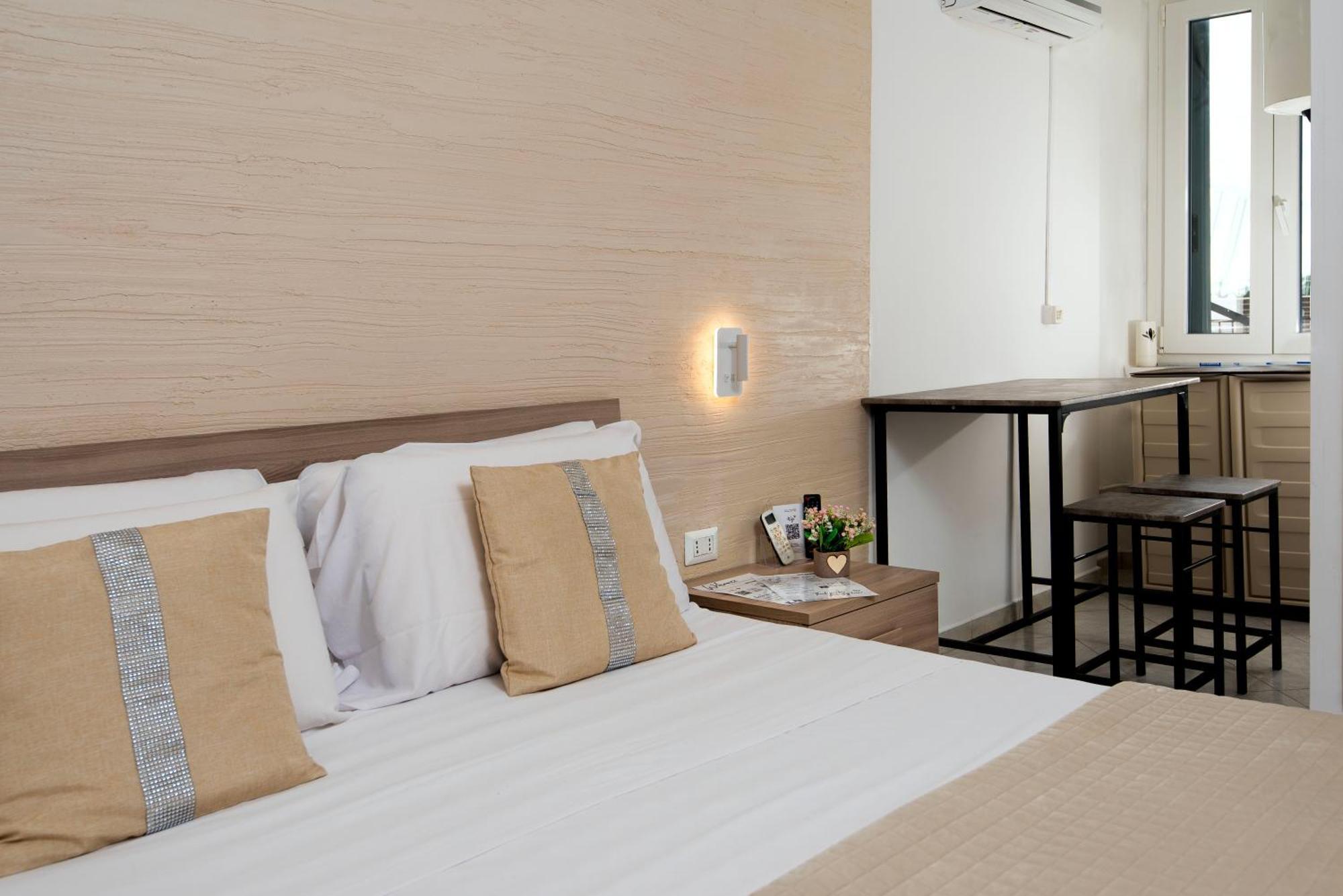 Casa Vacanze Carolina 348 나폴리 외부 사진